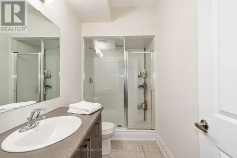 103 Stoneleigh Drive Blue Mountains ON L9Y 4P5