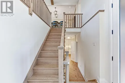 103 Stoneleigh Drive Blue Mountains ON L9Y 4P5