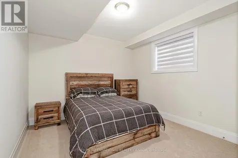103 Stoneleigh Drive Blue Mountains ON L9Y 4P5