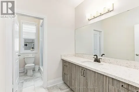 103 Stoneleigh Drive Blue Mountains ON L9Y 4P5