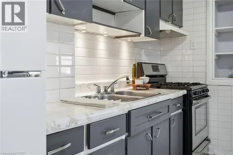 79 Murray Street East Hamilton ON L8L 3G1