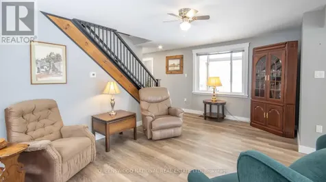 83 Siberia Road West Madawaska Valley ON K0J 1B0