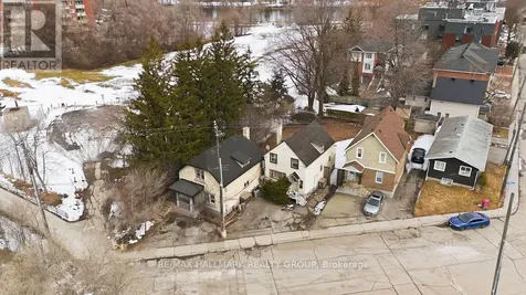 5 & 7 Hurdman Road Ottawa ON K1N 8N6