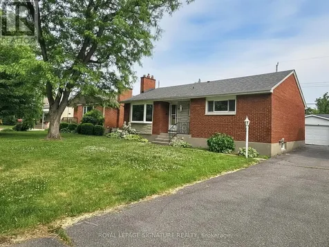 2368 Drury Lane Ottawa ON K2C 1G5
