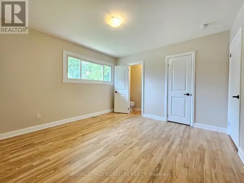 2368 Drury Lane Ottawa ON K2C 1G5