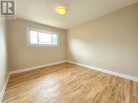 2368 Drury Lane Ottawa ON K2C 1G5