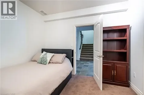 3542 Matthews Drive Niagara Falls ON L2H 2Z1