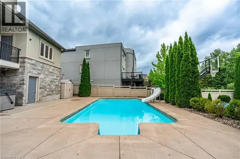 3542 Matthews Drive Niagara Falls ON L2H 2Z1