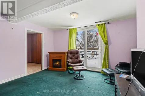 2478 Cleroux Crescent Ottawa ON K1W 1A3