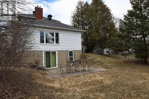2478 Cleroux Crescent Ottawa ON K1W 1A3