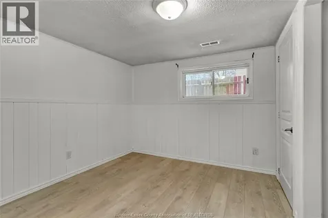 7 Satinwood Leamington ON N8H 4P1