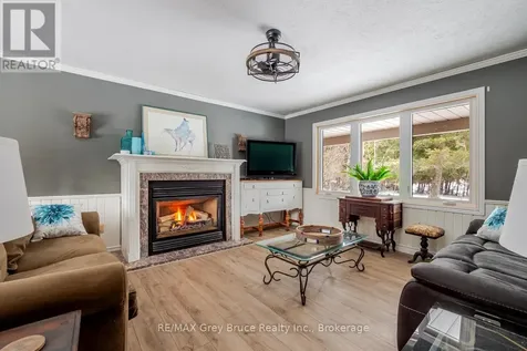 6 Kirkland Place South Bruce Peninsula ON N0H 2G0