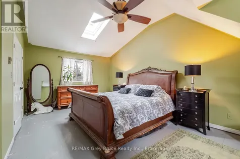 6 Kirkland Place South Bruce Peninsula ON N0H 2G0