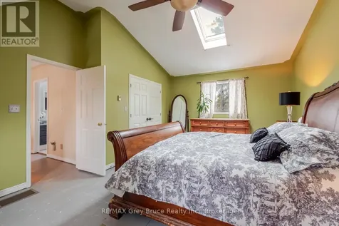 6 Kirkland Place South Bruce Peninsula ON N0H 2G0