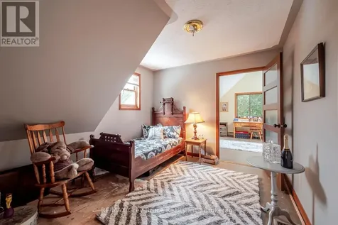 6 Kirkland Place South Bruce Peninsula ON N0H 2G0