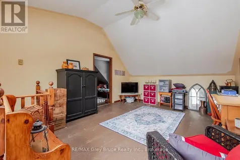 6 Kirkland Place South Bruce Peninsula ON N0H 2G0