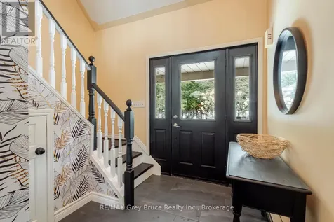 6 Kirkland Place South Bruce Peninsula ON N0H 2G0