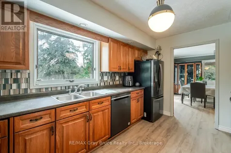 6 Kirkland Place South Bruce Peninsula ON N0H 2G0