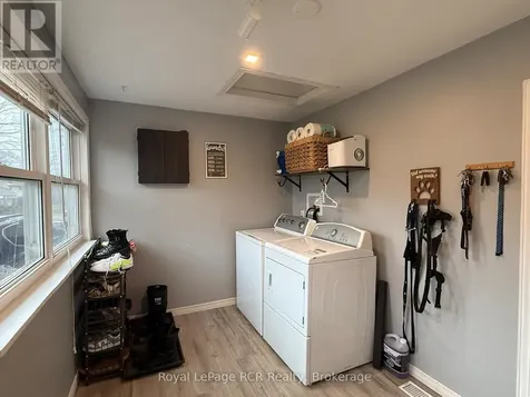 512 18th Street East Owen Sound ON N4K 2A7