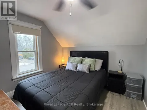 512 18th Street East Owen Sound ON N4K 2A7