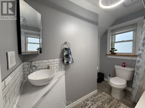 512 18th Street East Owen Sound ON N4K 2A7