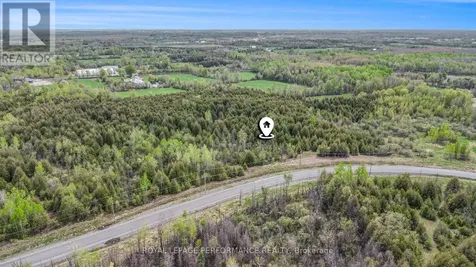 7 Mcdonell Crescent Ottawa ON K0A 0X0