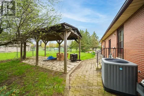 1055 Golf Club Road Hamilton (hannon) ON L0R 1P0