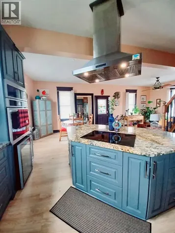 9185 Ipperwash Road Lambton Shores ON N0N 1J3
