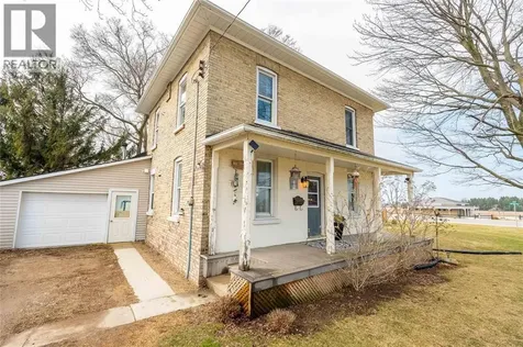 9185 Ipperwash Road Lambton Shores ON N0N 1J3