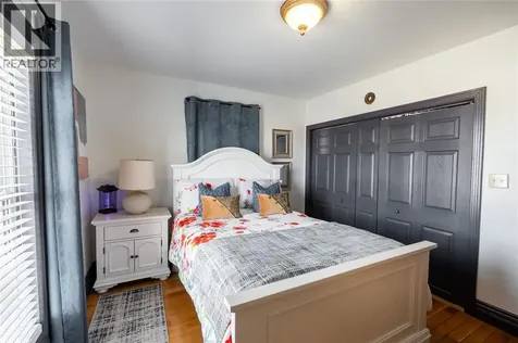 9185 Ipperwash Road Lambton Shores ON N0N 1J3