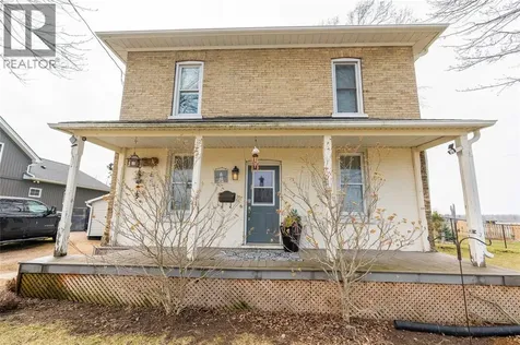 9185 Ipperwash Road Lambton Shores ON N0N 1J3