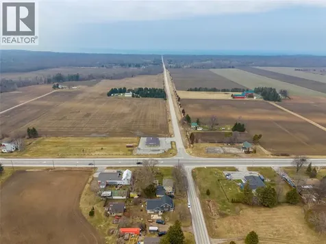 9185 Ipperwash Road Lambton Shores ON N0N 1J3