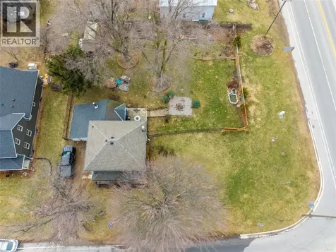 9185 Ipperwash Road Lambton Shores ON N0N 1J3