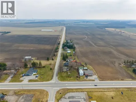 9185 Ipperwash Road Lambton Shores ON N0N 1J3