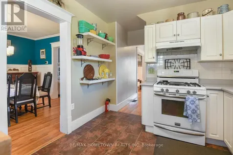 214 James Street East Brockville ON K6V 1L8