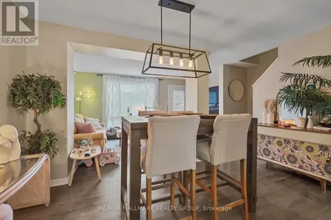 119 Teal Crescent Ottawa ON K1E 2C1