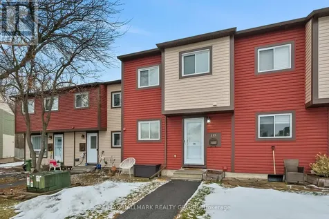119 Teal Crescent Ottawa ON K1E 2C1