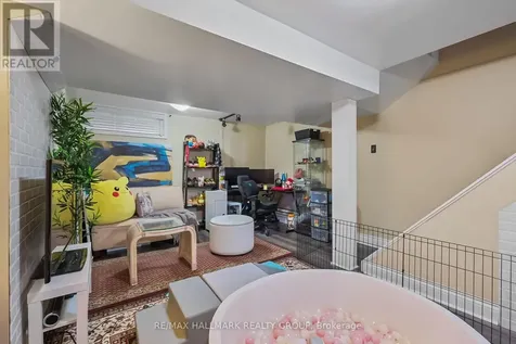 119 Teal Crescent Ottawa ON K1E 2C1
