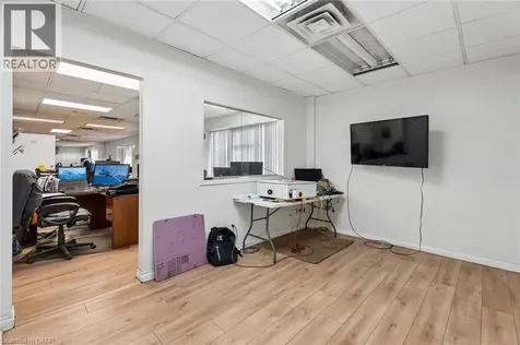 51 Covington Street Hamilton ON L8E 2Y4