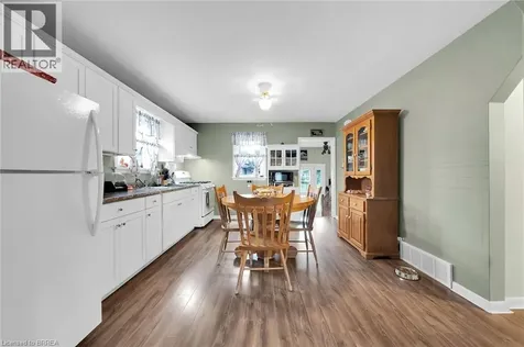 205 Crysler Street Delhi ON N4B 1H9