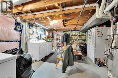 205 Crysler Street Delhi ON N4B 1H9