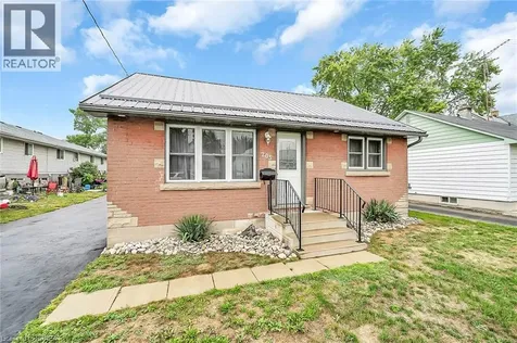 205 Crysler Street Delhi ON N4B 1H9