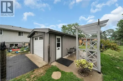 205 Crysler Street Delhi ON N4B 1H9