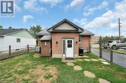 205 Crysler Street Delhi ON N4B 1H9