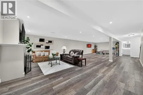 31 Sycamore Drive Port Dover ON N0A 1N6