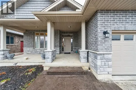31 Sycamore Drive Port Dover ON N0A 1N6