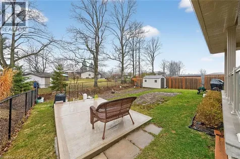 31 Sycamore Drive Port Dover ON N0A 1N6
