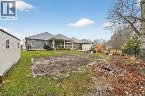 31 Sycamore Drive Port Dover ON N0A 1N6