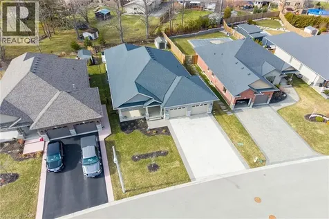 31 Sycamore Drive Port Dover ON N0A 1N6