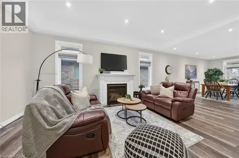 31 Sycamore Drive Port Dover ON N0A 1N6